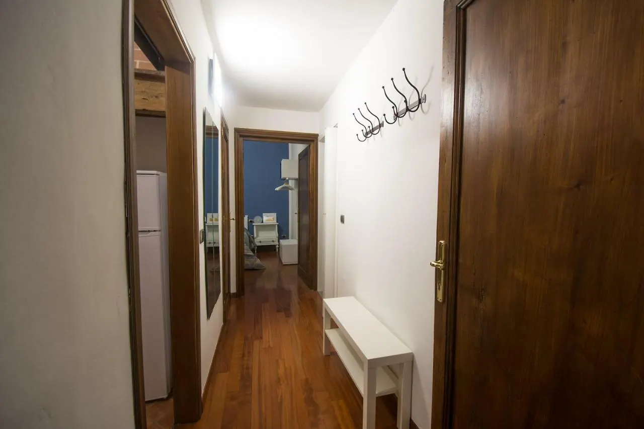 Lungarno Cellini Apartments Florence