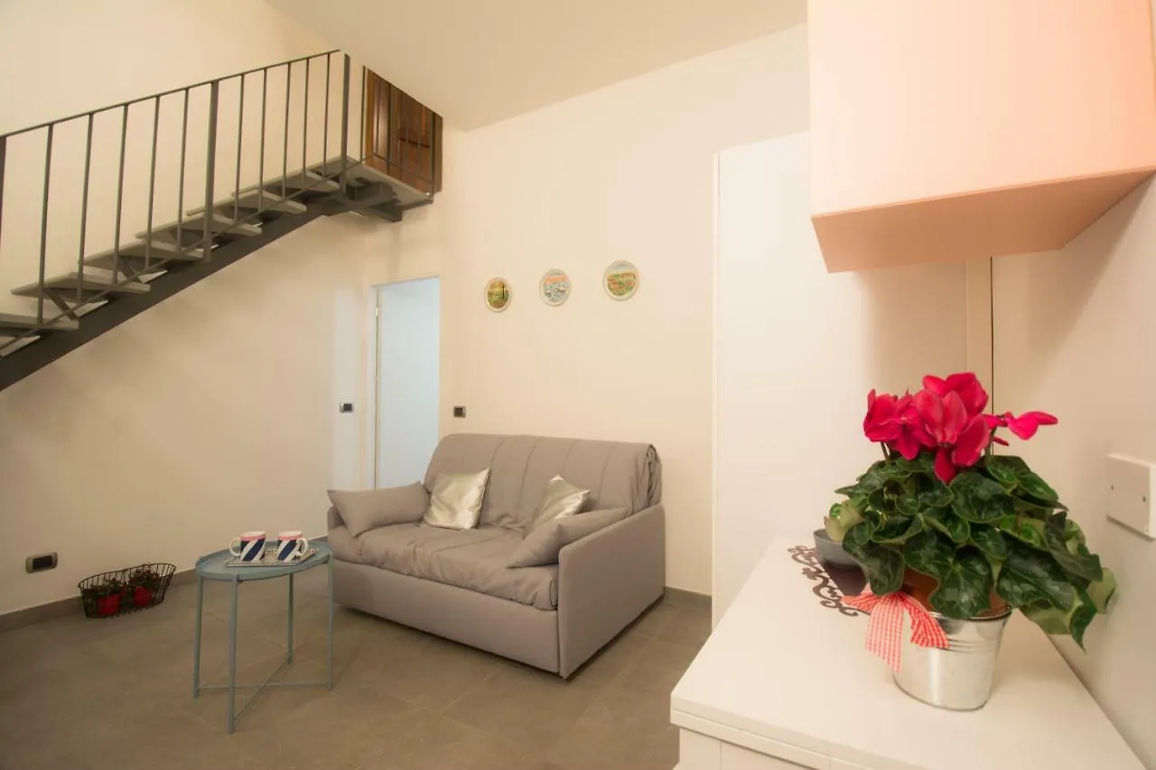 Lungarno Cellini Apartments Florence