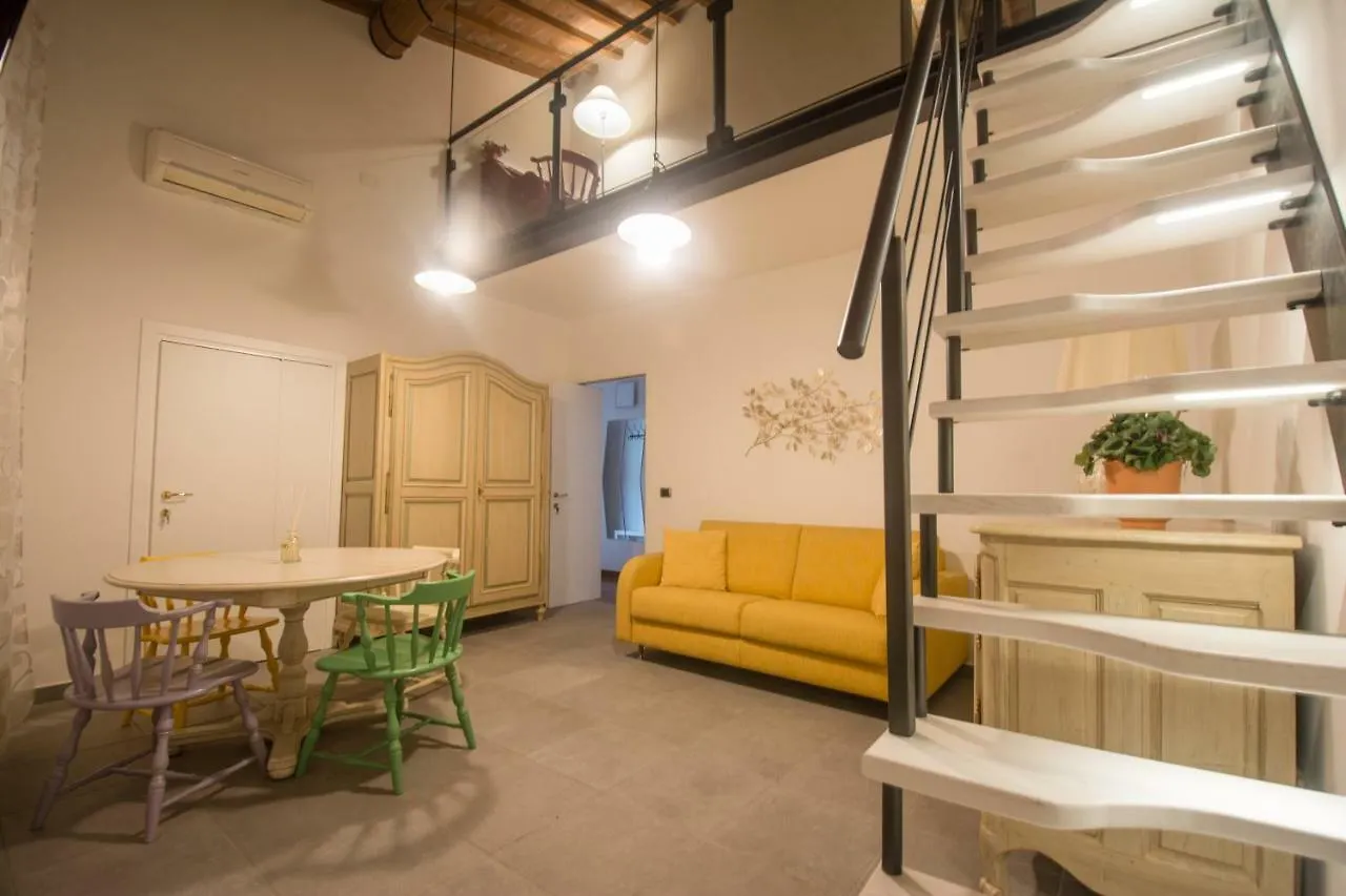 Lungarno Cellini Apartments Florence